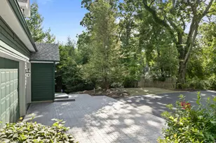 765 Brickley Ct, Fontana, WI 53125 - Photo 94