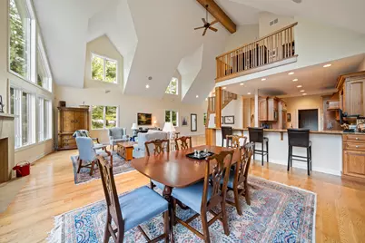 765  Brickley Ct, Fontana, WI 53125 - Photo 16