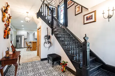 3405 W Saint Paul Ave, Milwaukee, WI 53208 - Photo 2
