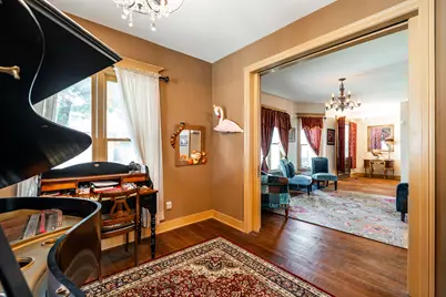 3405 W Saint Paul Ave, Milwaukee, WI 53208 - Photo 10