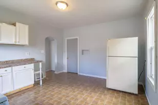 5241 N 31st St, Milwaukee, WI 53209 - Photo 12