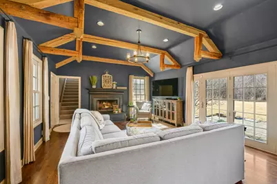 705 W Bradley Rd, River Hills, WI 53217 - Photo 6