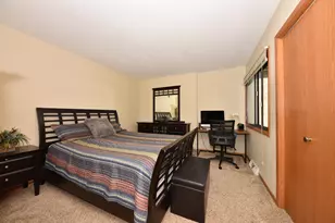 8601 N Servite Dr, Milwaukee, WI 53223 - Photo 26