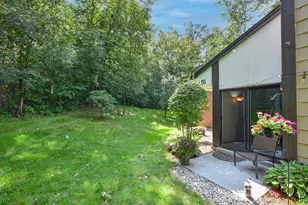 8601 N Servite Dr, Milwaukee, WI 53223 - Photo 10