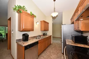 8601 N Servite Dr, Milwaukee, WI 53223 - Photo 18