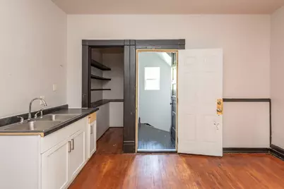 2956 N Palmer St #2958, Milwaukee, WI 53212 - Photo 12