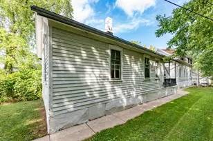 2956 N Palmer St, Milwaukee, WI 53212 - Photo 14