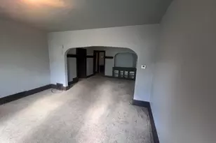 2530 N 37th St, Milwaukee, WI 53210 - Photo 8