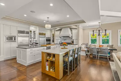 8100 N Beach Dr, Fox Point, WI 53217 - Photo 24