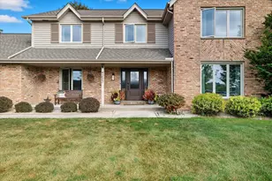 4253 Lake Meadow Dr, Racine, WI 53402 - Photo 4