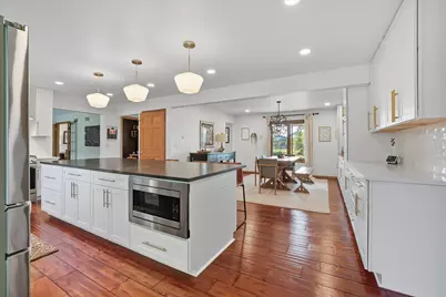 4253  Lake Meadow Dr, Racine, WI 53402 - Photo 20