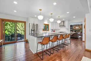 4253 Lake Meadow Dr, Racine, WI 53402 - Photo 6