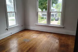 210 7th St, Winona, MN 55987 - Photo 28