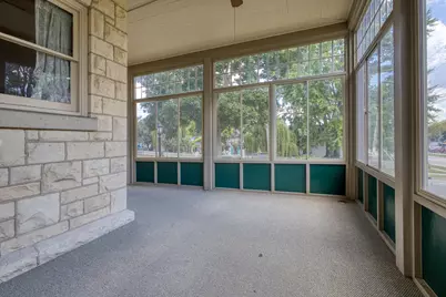 251 E Racine St, Jefferson, WI 53549 - Photo 8