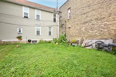 1949 N Dr Martin Luther King Jr Dr, Milwaukee, WI 53212 - Photo 6