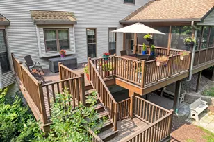 261 Riverwood Dr, Mishicot, WI 54228 - Photo 6