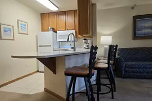 111 Center St, Lake Geneva, WI 53147 - Photo 6