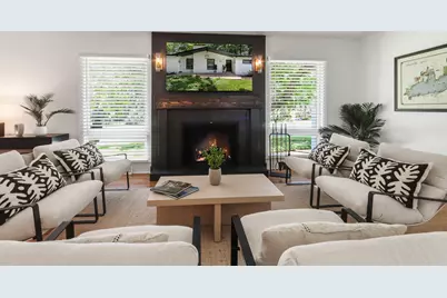 663 S Lakeshore Dr, Fontana, WI 53125 - Photo 4