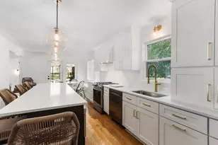 663 S Lake Shore Dr, Fontana, WI 53125 - Photo 10