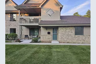 N80W12960  Fond Du Lac Ave, Menomonee Falls, WI 53051 - Photo 1