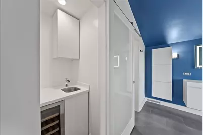 2533  Lakeshore Dr, Sheboygan, WI 53081 - Photo 22