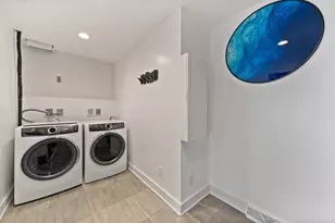 2533 Lakeshore Dr, Sheboygan, WI 53081 - Photo 18