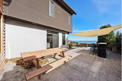 2533  Lakeshore Dr, Sheboygan, WI 53081 - Photo 34