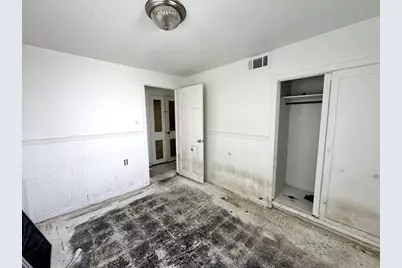 5246 N 26th St, Glendale, WI 53209 - Photo 8