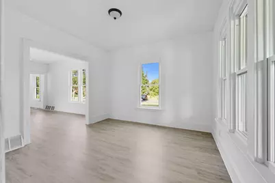 2208 W Brown St, Milwaukee, WI 53205 - Photo 4