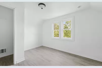 2208 W Brown St, Milwaukee, WI 53205 - Photo 20