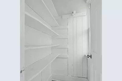 2208 W Brown St, Milwaukee, WI 53205 - Photo 14