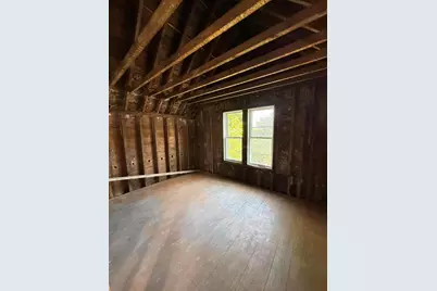 1639 S 11th St, Milwaukee, WI 53204 - Photo 16