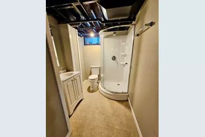 5951 N 73rd St, Milwaukee, WI 53218 - Photo 20