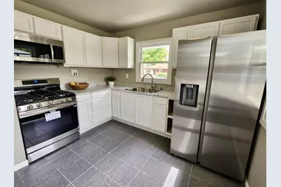 5951 N 73rd St, Milwaukee, WI 53218 - Photo 6