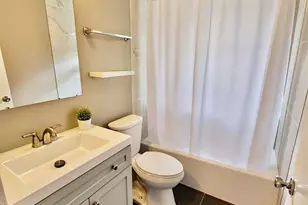 5951 N 73rd St, Milwaukee, WI 53218 - Photo 14