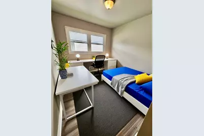 5951 N 73rd St, Milwaukee, WI 53218 - Photo 12