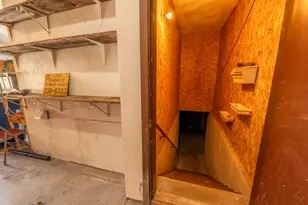 1236 Meadowview Dr, Menasha, WI 54952 - Photo 40