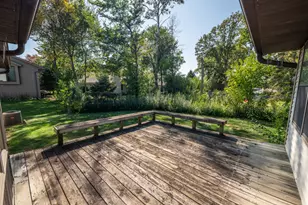 1236 Meadowview Dr, Menasha, WI 54952 - Photo 42