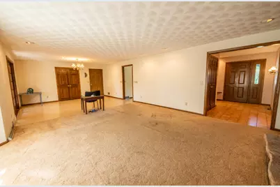 1236  Meadowview Dr, Menasha, WI 54952 - Photo 14