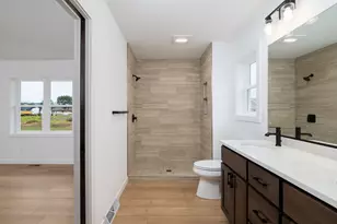 1769 Arches Dr, Holmen, WI 54636 - Photo 16