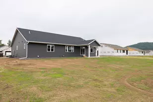 1769 Arches Dr, Holmen, WI 54636 - Photo 28