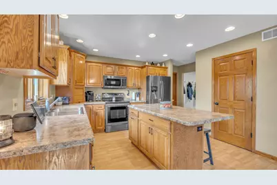 1138  Prairie Rd, Plymouth, WI 53073 - Photo 4