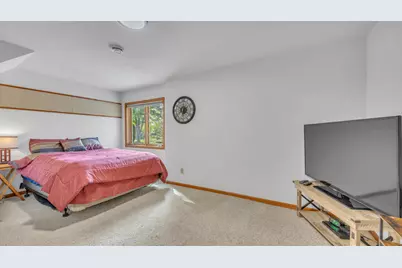1138  Prairie Rd, Plymouth, WI 53073 - Photo 24