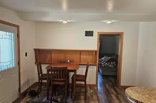 1008 N 23rd St, Manitowoc, WI 54220 - Photo 4