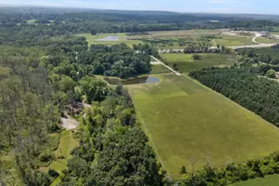 N96W20978 County Line Rd, Germantown, WI 53017 - Photo 4