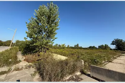 9105 N 96th St, Milwaukee, WI 53224 - Photo 1