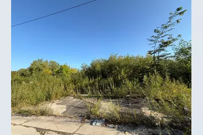 9622 W Allyn St, Milwaukee, WI 53224 - Photo 1