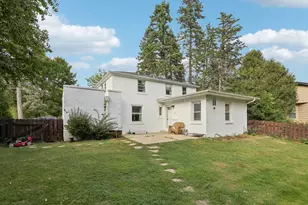 515 E Dean Rd, Fox Point, WI 53217 - Photo 32