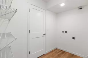 1200 Sween Dr, Holmen, WI 54636 - Photo 16