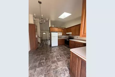 6814  Diane Dr, Newburg, WI 53090 - Photo 8